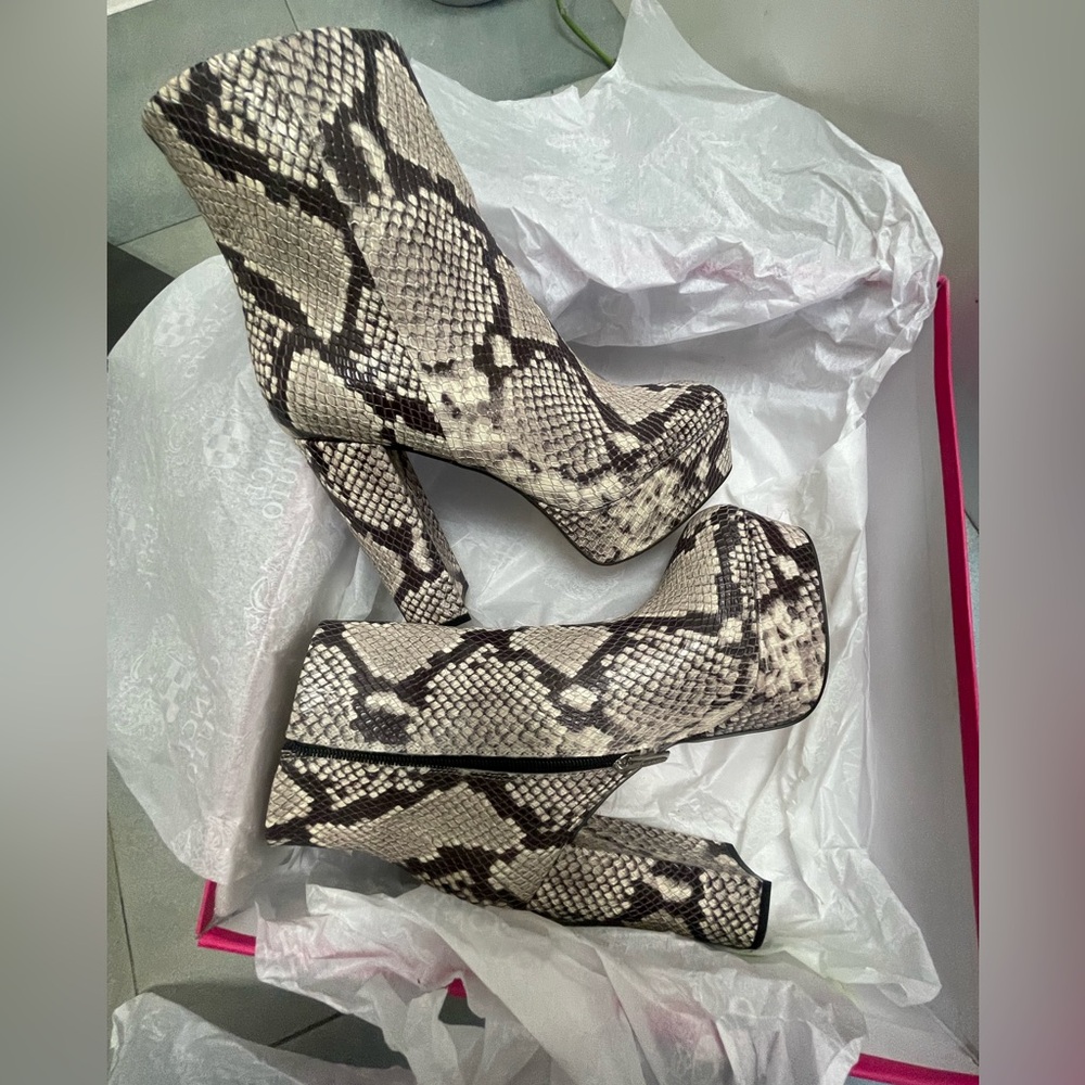 Vince Camuto Python Platform Booties - image 5